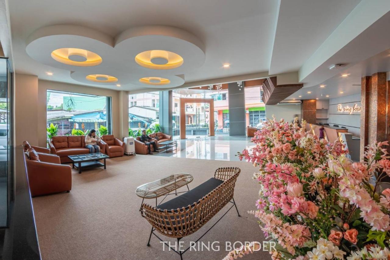 Hotel The Ring Border Ban Khlong Phruan Exterior foto