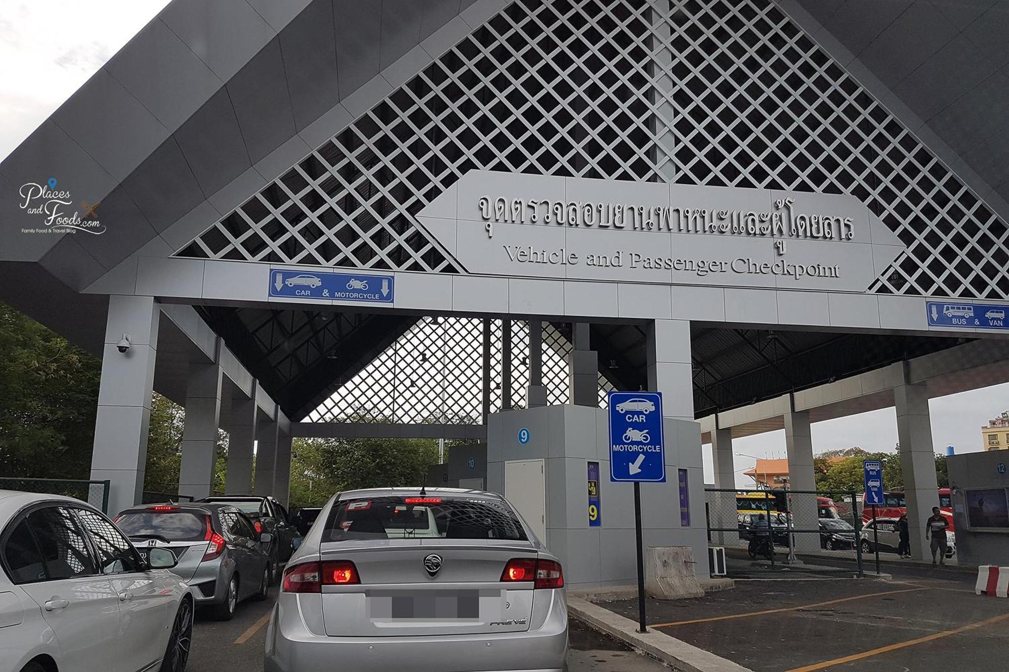 Hotel The Ring Border Ban Khlong Phruan Exterior foto